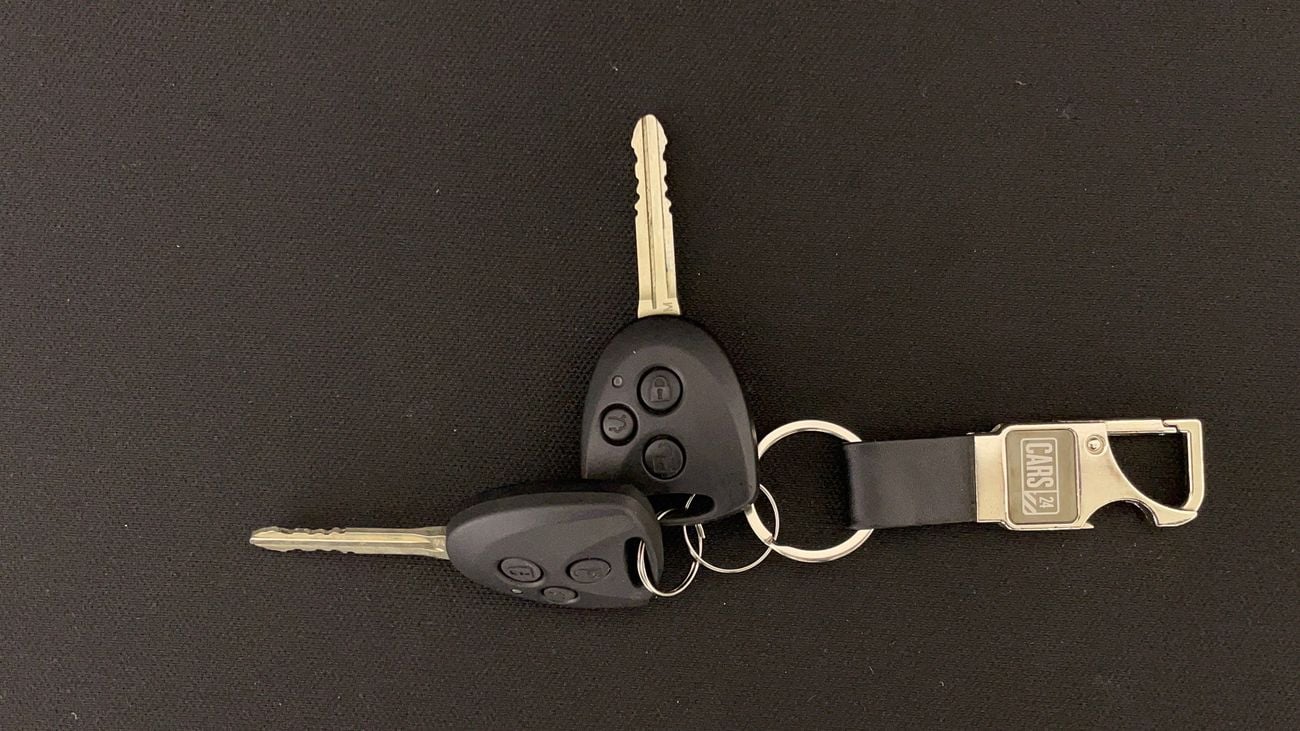 تويوتا يارس E 1.5 | بدون دفعة مقدمة | اختبار القيادة في المنزل