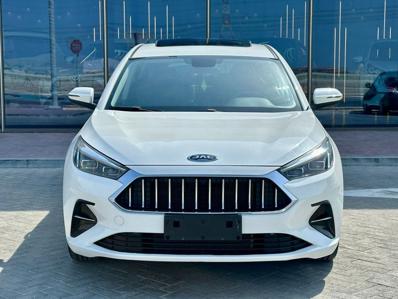 جاك J7 560-Monthly l GCC l 1.5T, Sunroof, Leather l Warranty