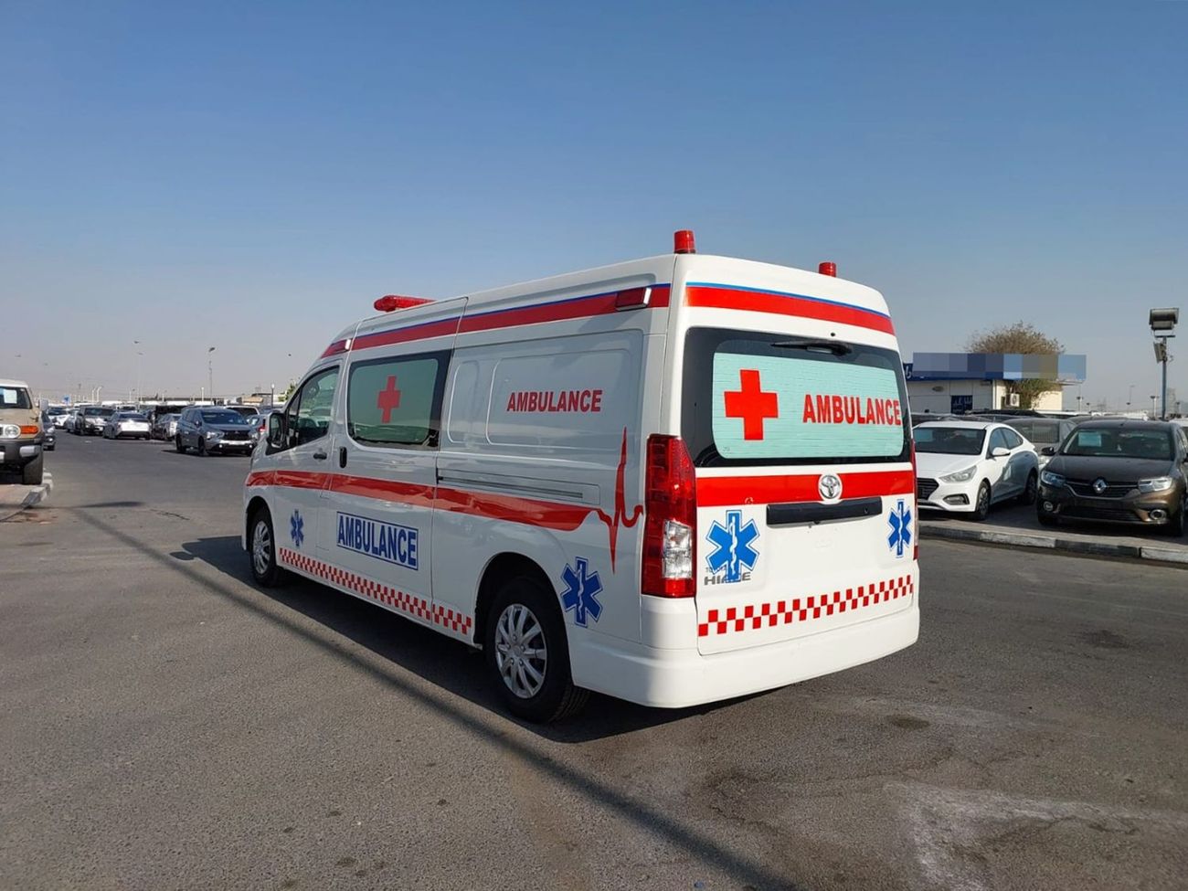 Toyota Hiace TOYOTA HIACE VAN AMBULANCE RHD 2020 MODEL 2.8 L DIESEL AUTOMATIC(PM04938)