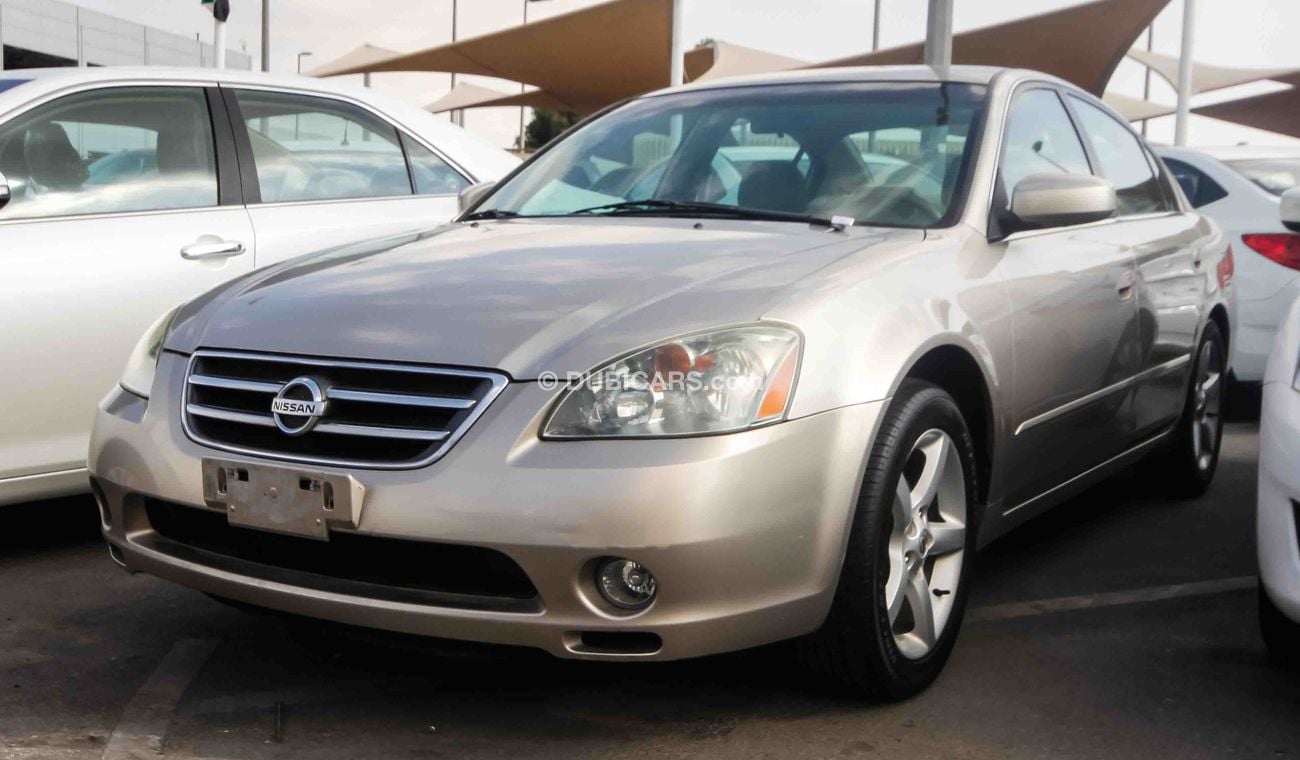 Nissan Altima 3.5 SE V6