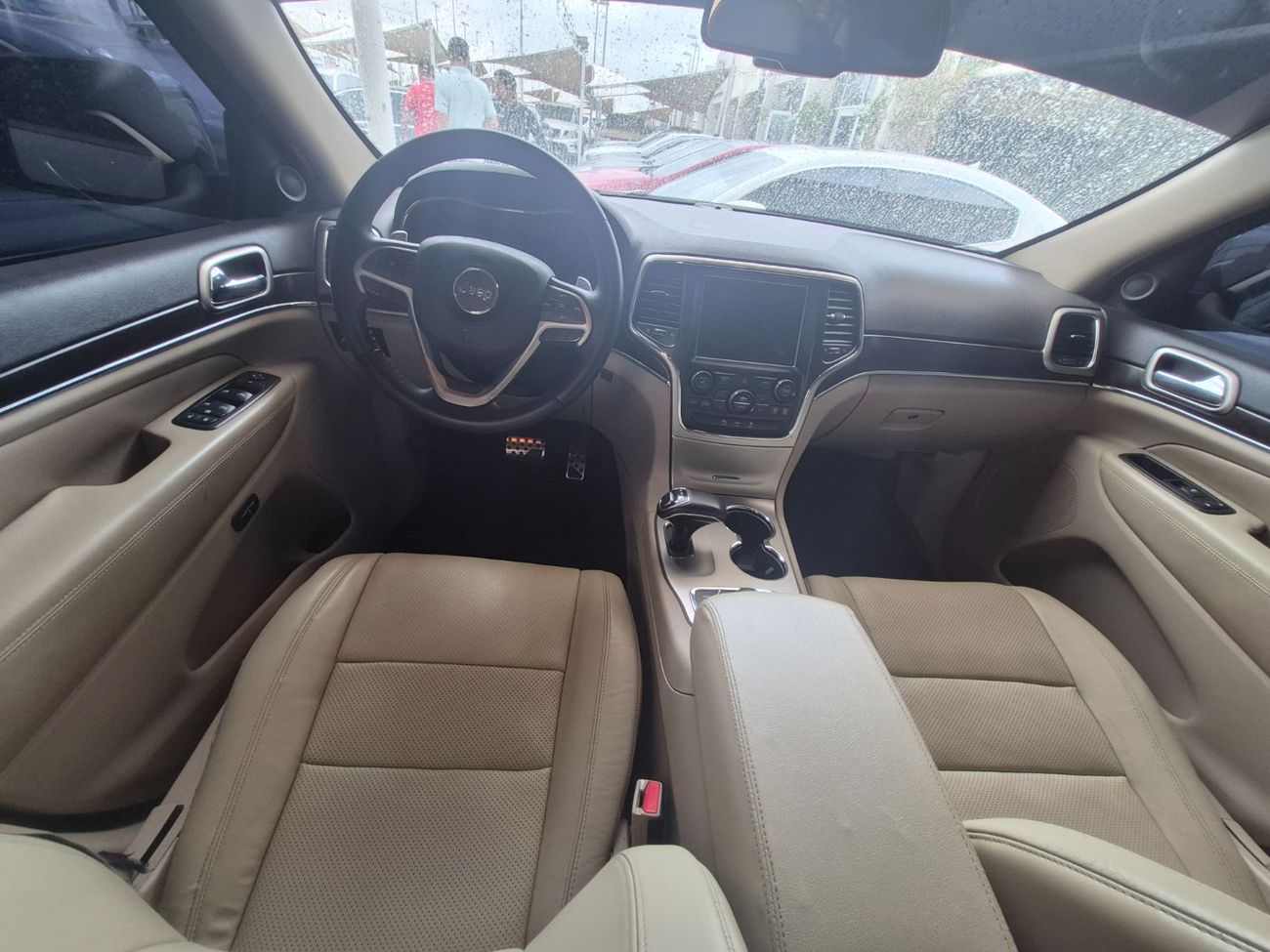 جيب جراند شيروكي Limited 3.6L