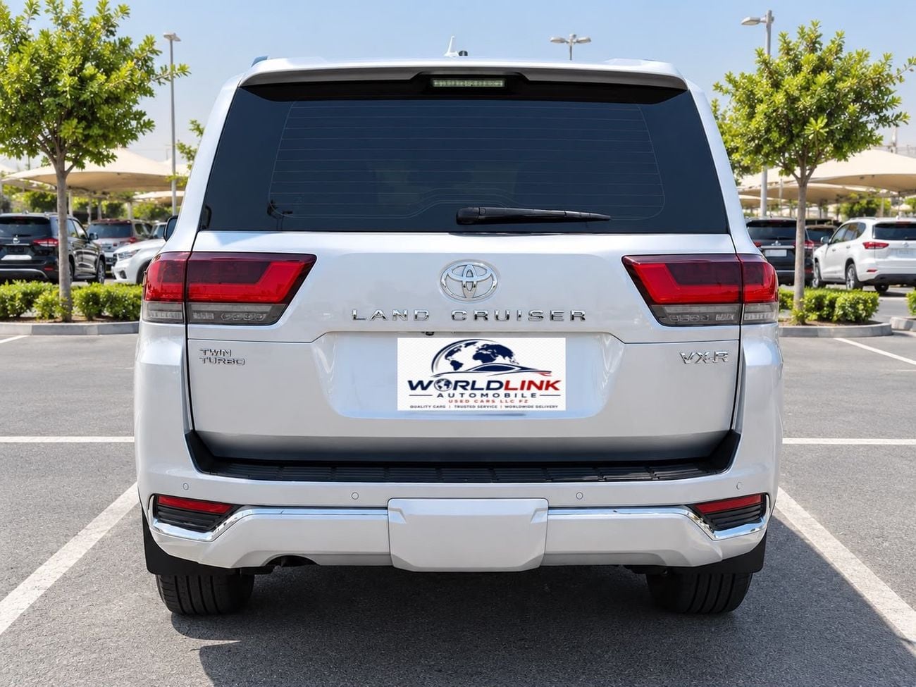 Toyota Land Cruiser VXR 3.5 L Petrol 2022