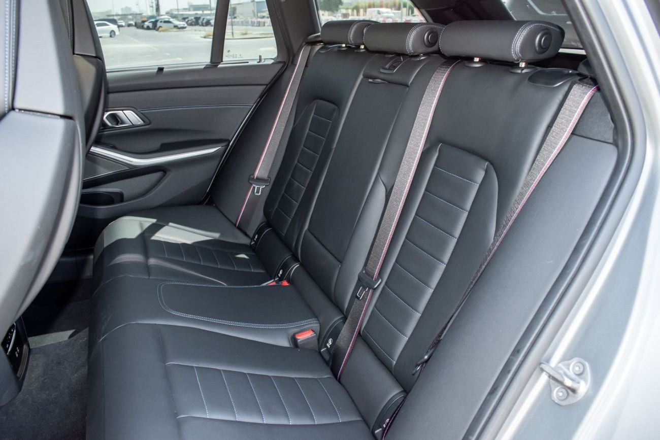 بي أم دبليو M340i XDRIVE