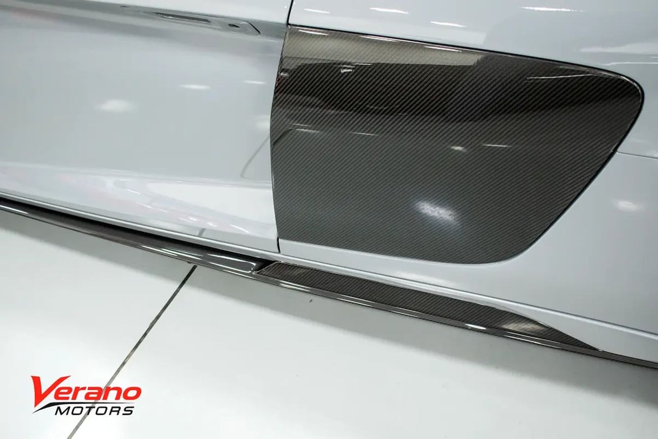 أودي R8 Performance | Nardo Grey | Carbon Package | Warranty Service Contract