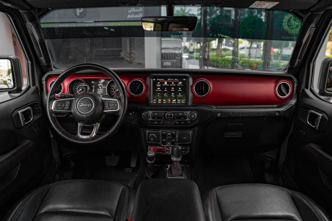 Jeep Wrangler Unlimited RUBICON Fully loaded under warranty and service contract completely serviced and ready to go