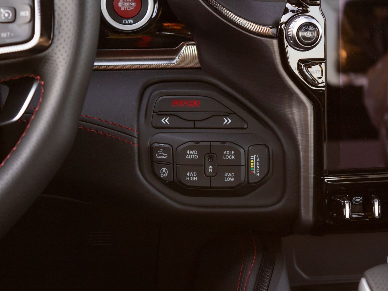 RAM 1500 EXPORT PRICE - RAM RHO 3.0L TT HO - Red (FULL OPTION)