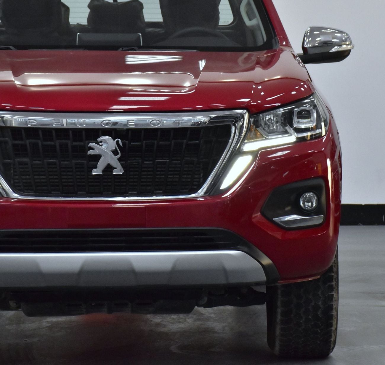 بيجو لاندترك 4X4 EXCELLENT DEAL for our Peugeot Landtrek 4WD ( 2023 Model ) in Red Color GCC Specs