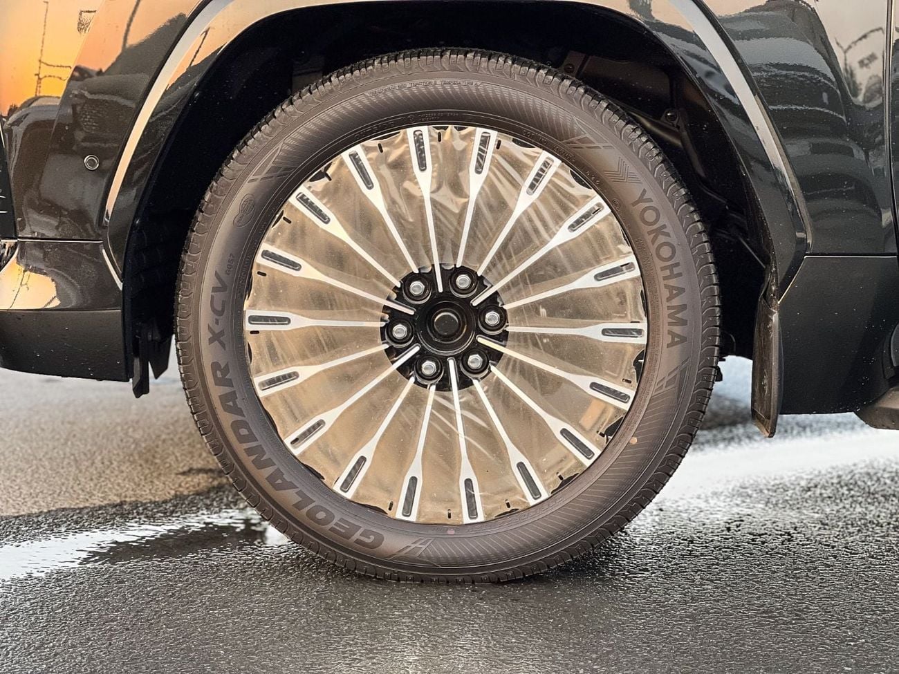 لكزس LX 700h VIP 2026 Lexus LX700h 3.5L TT KURO VIP - EXPORT ONLY