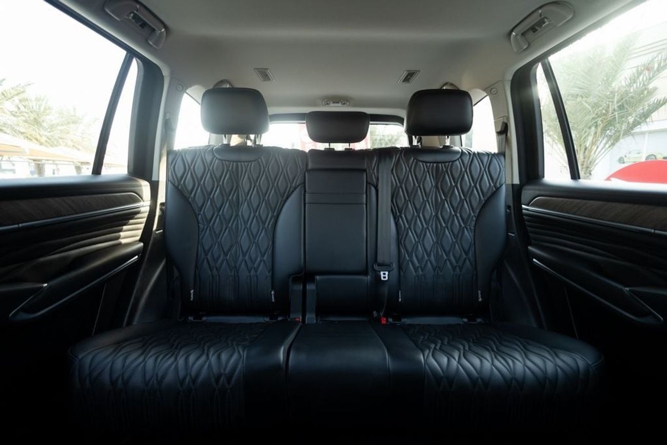 Tank 500 Signature 3.0T