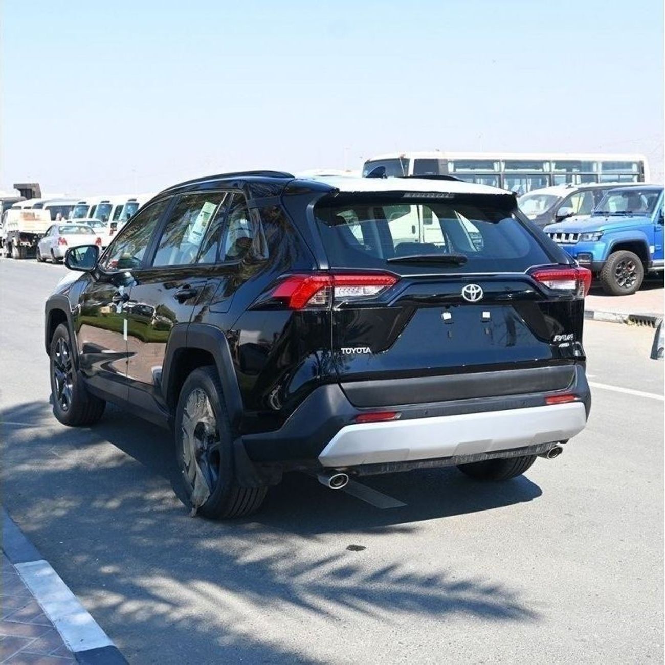 Toyota RAV4 Toyota RAV4 Adventure 2.5L 4WD 2023