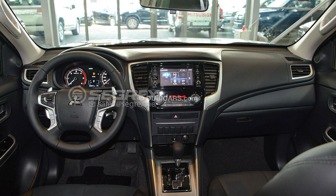 Mitsubishi L200 SPORTERO 2.4L T-DSL , AUTOMATIC