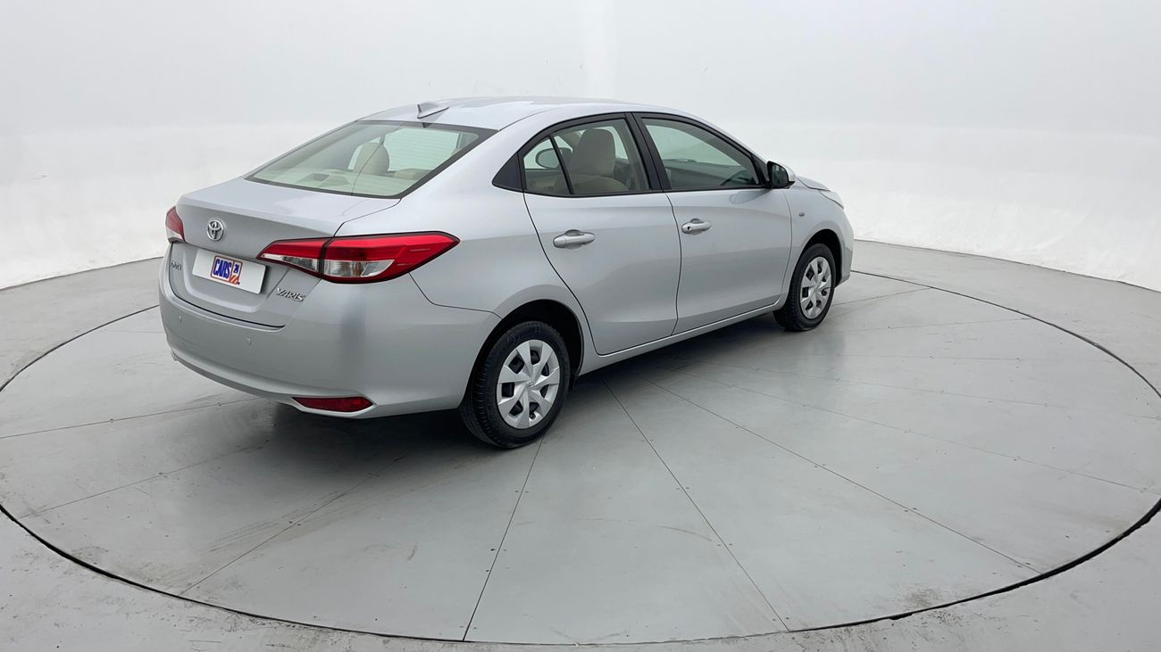 تويوتا يارس SE 1.5 | بدون دفعة مقدمة | اختبار قيادة مجاني للمنزل