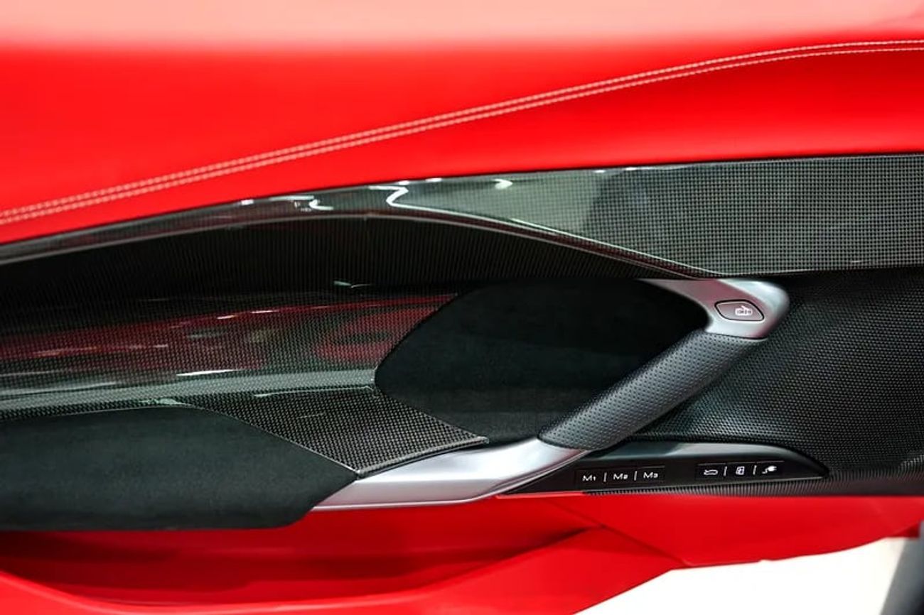 فيراري 296 GTS Daytona Seats, Carbon Interior, Passenger Display, Dealer Warranty + Service!!