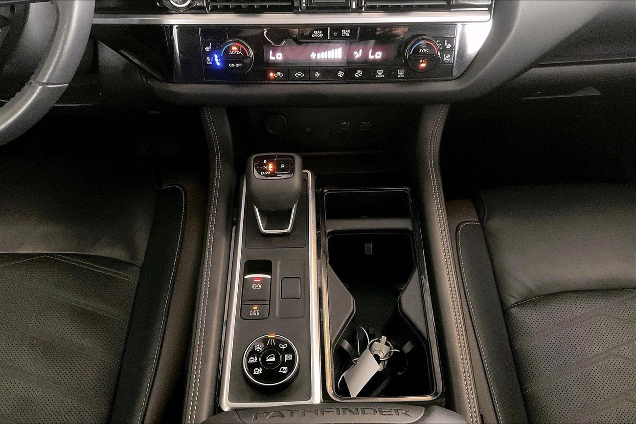 Nissan Pathfinder SL | upto AED 20,000 Ramadan Discount | Guaranteed Warranty | 0 Down Payment