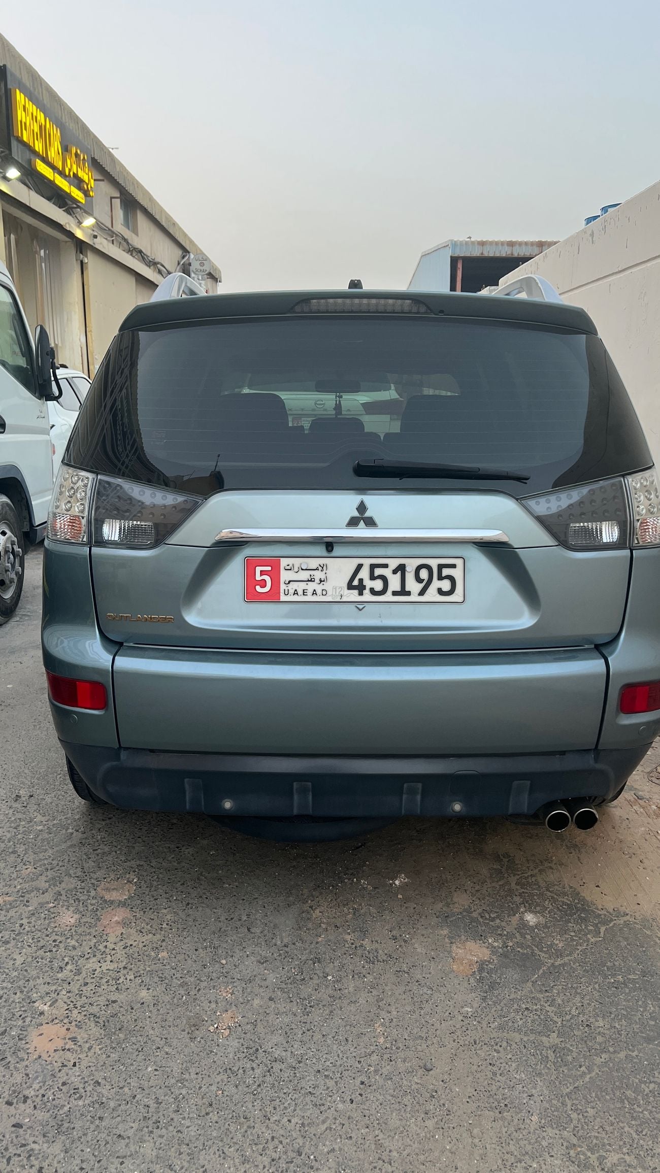 Mitsubishi Outlander GLS LTH HL TOP
