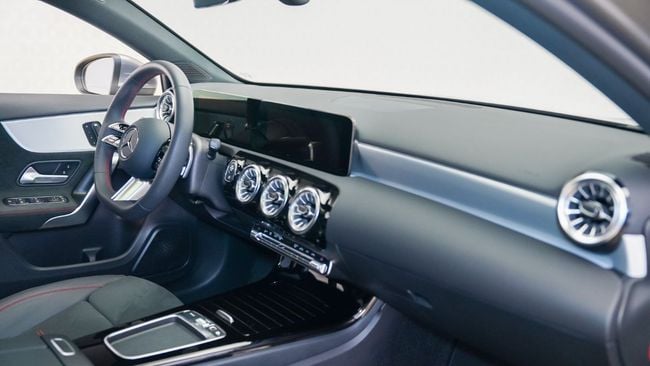 Mercedes-Benz A-Class PREMIUM PLUS, миниатюра 27