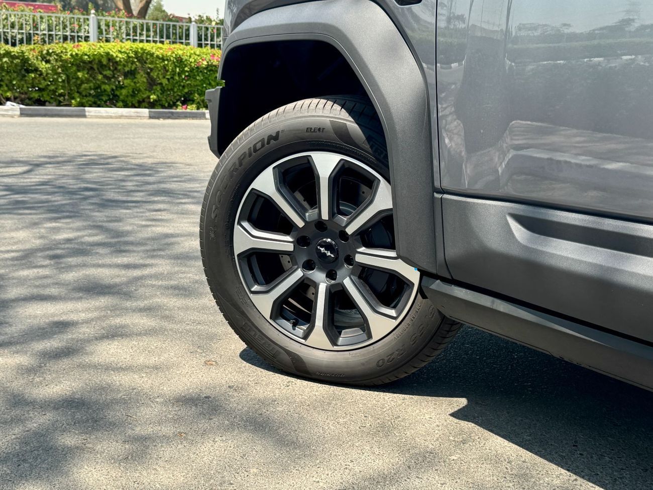 BYD Leopard 5 2024 BYD Leopard 5 Navigator / 1.5L Hybrid (Plug-In) / 680 Hp / Range (1,200 Km) / Warranty