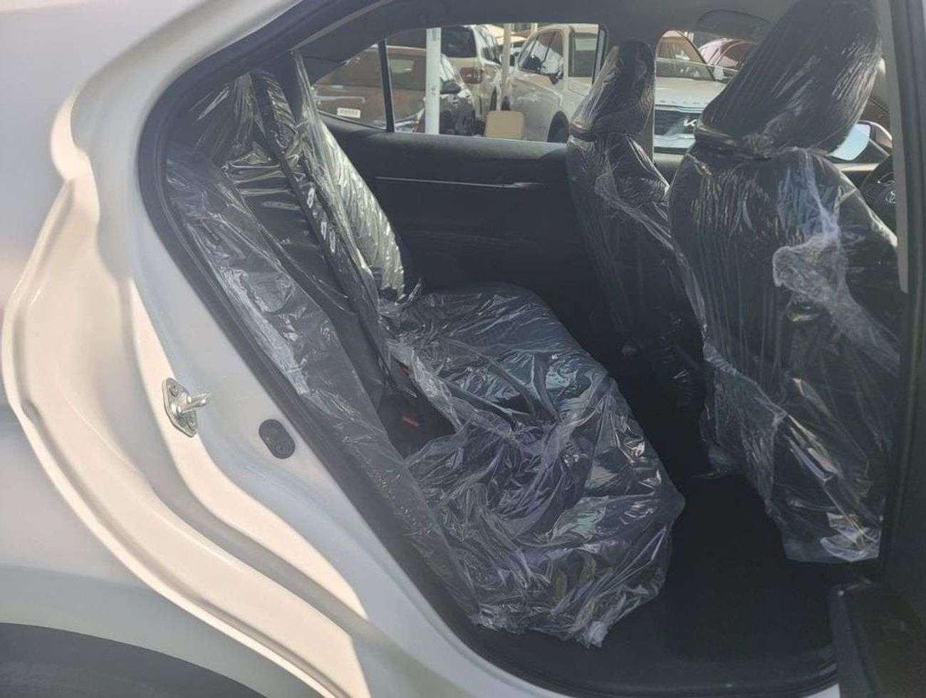 تويوتا كامري SE 2.5L (204 HP)