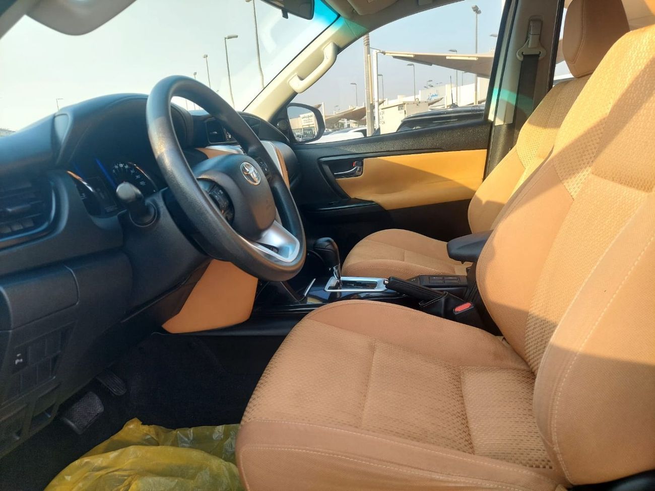 Toyota Fortuner 2.7L PETROL AUTOMATIC TRANSMISSION