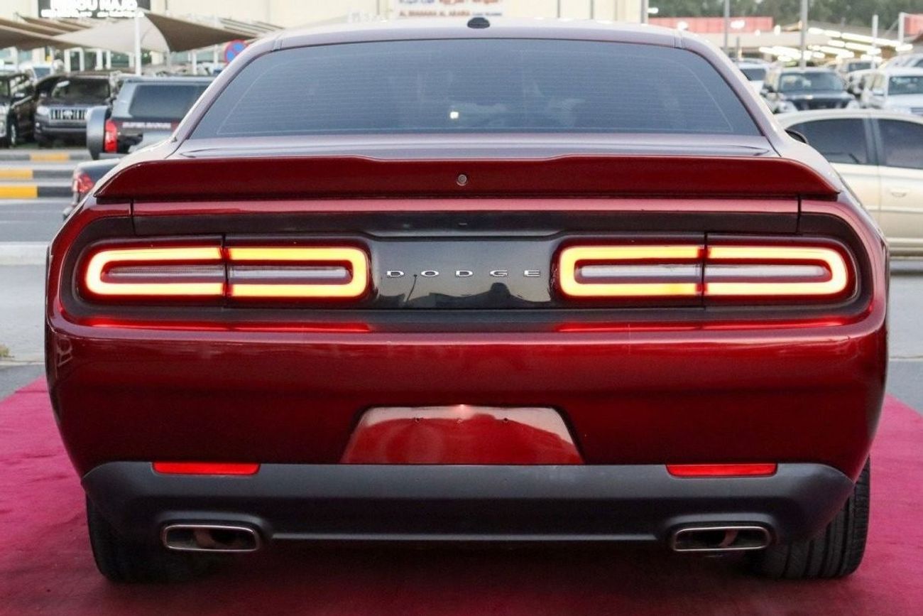 Dodge Challenger Dodge Challenger SXT / 2022 / USA / Only 29,000Mi