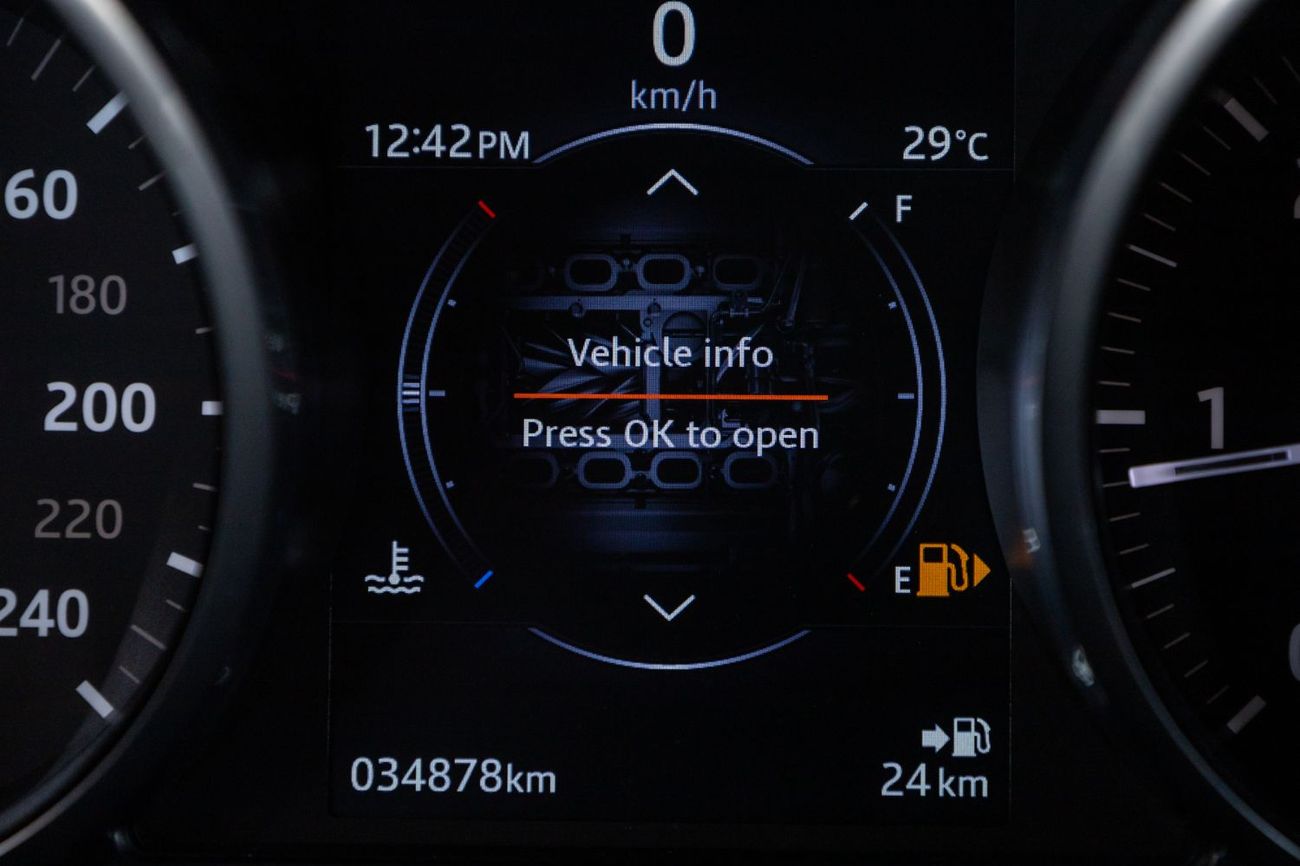 لاند روفر رانج روفر إيفوك