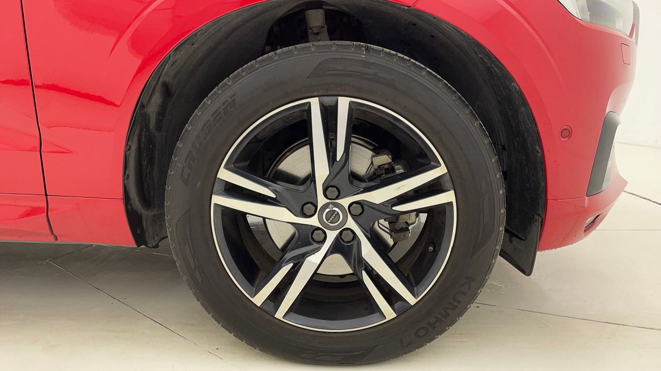 Volvo XC60 T5 R DESIGN 2 | Zero Down Payment | Home Test Drive