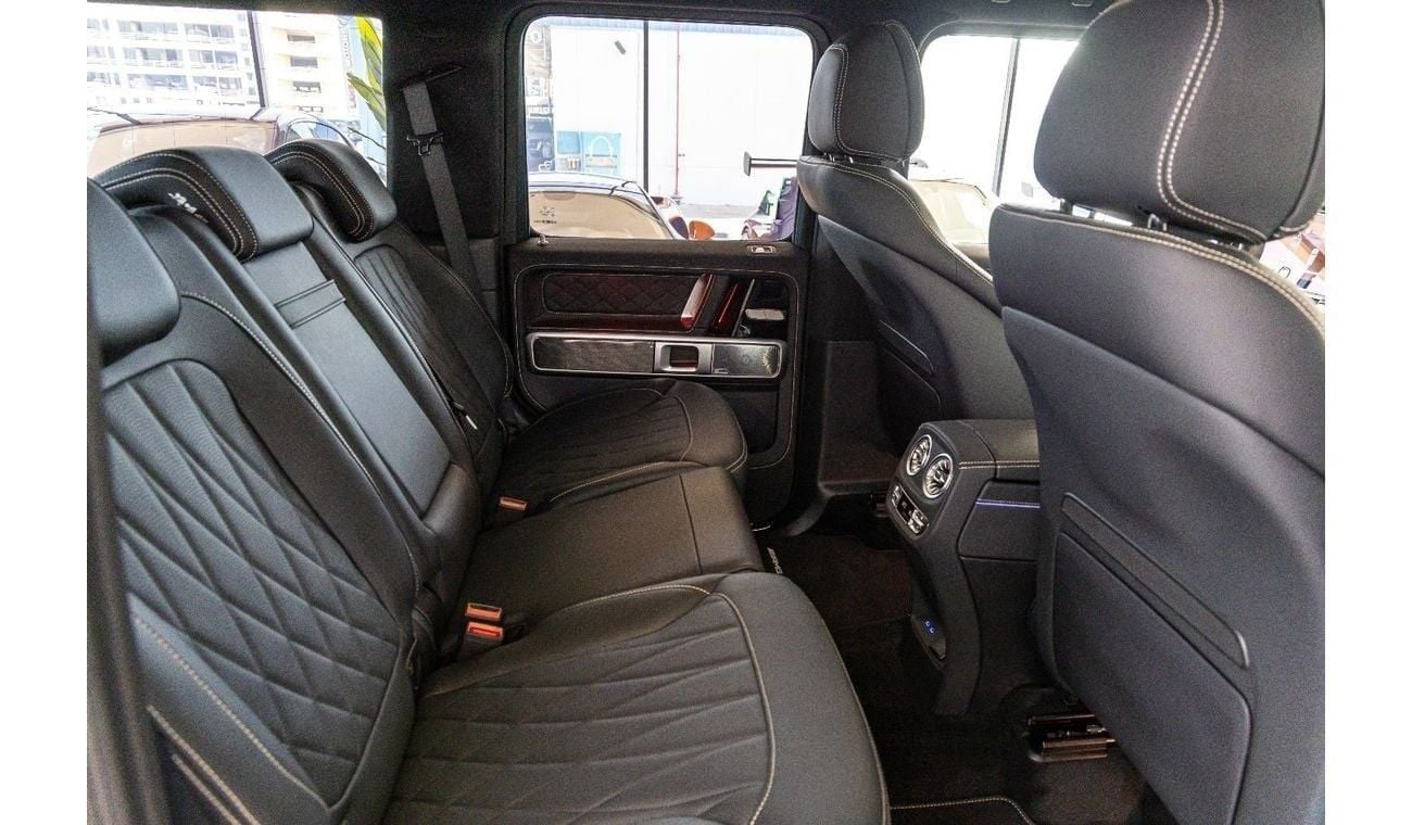 مرسيدس بنز G 63 AMG Mercedes-Benz G 63 AMG Fully Loaded - Diamond Seats - Carbon Fiber - 2025 FaceLift