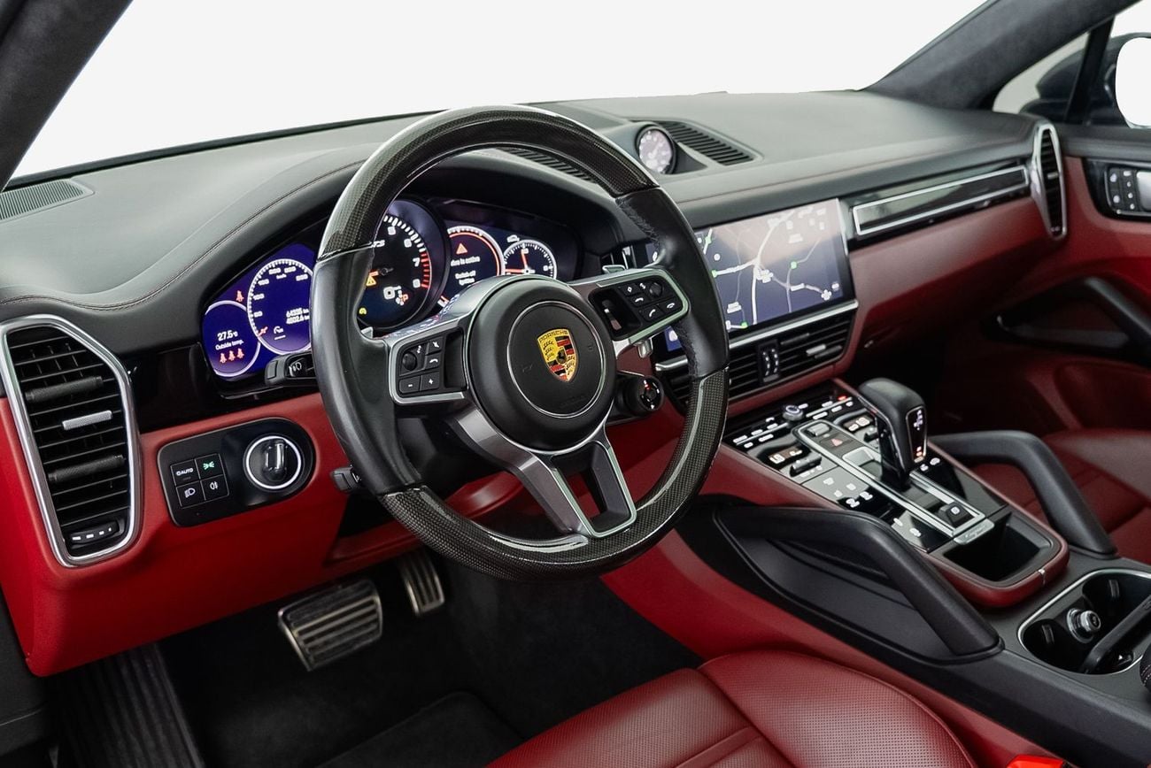 بورش كايان GTS Coupe