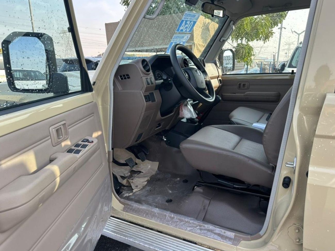 تويوتا لاند كروزر بيك آب Toyota Land Cruiser DC 2.8L DSL. MT 2025 Model Beige GCC