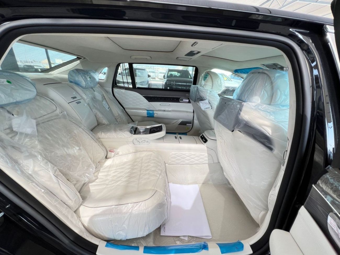 جينيسس G90 Genesis G90 Long Wheel Base 3.5L Turbo Super Charger Engine Limousine Export Price