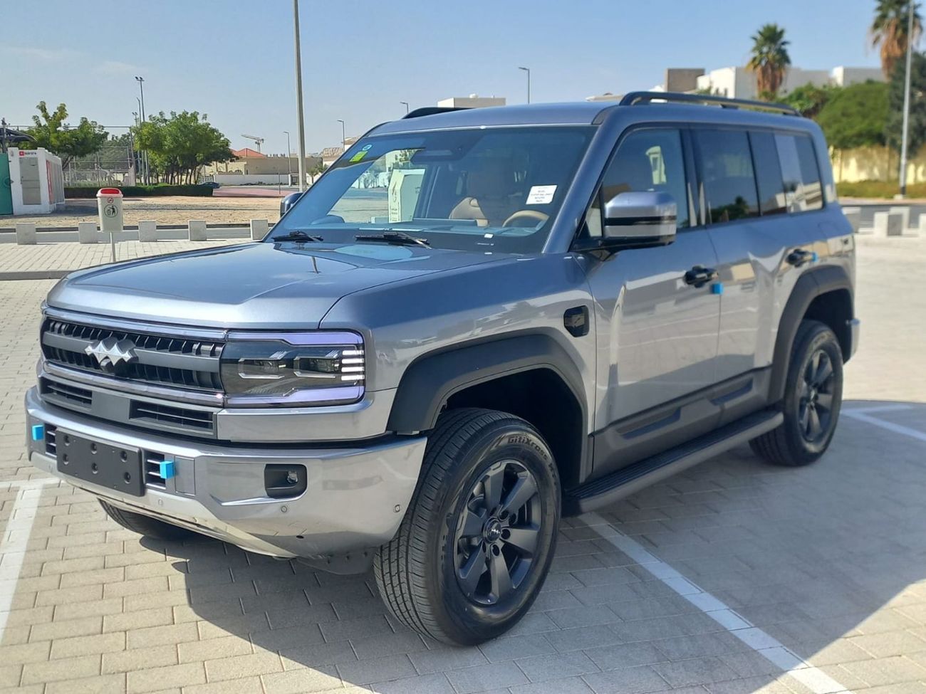 بي واي دي ليوبارد 5