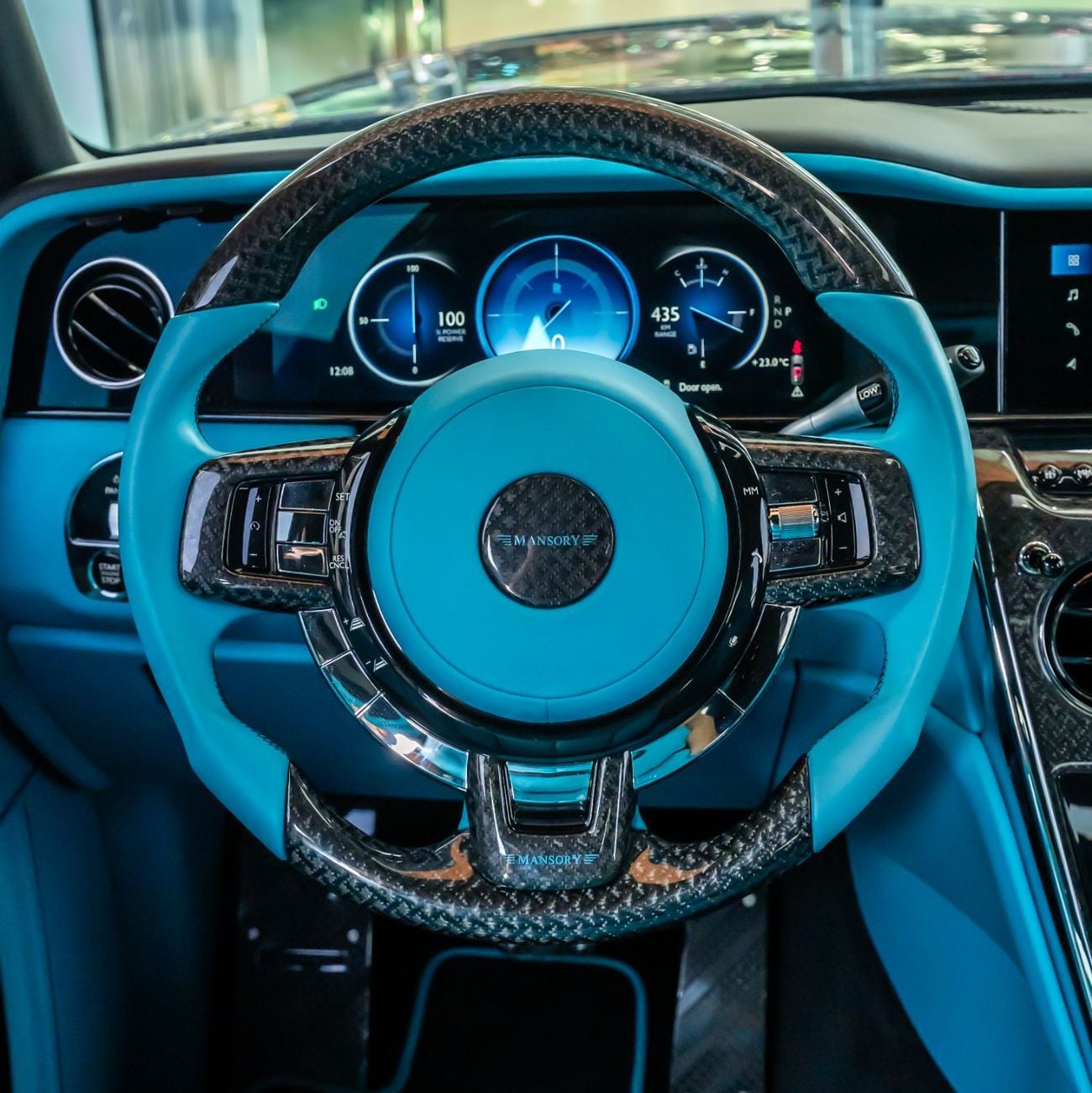 رولز رويس كولينان 2025  ROLLS ROYCE CULLINAN MANSORY  DONE ONLY 15,000KM