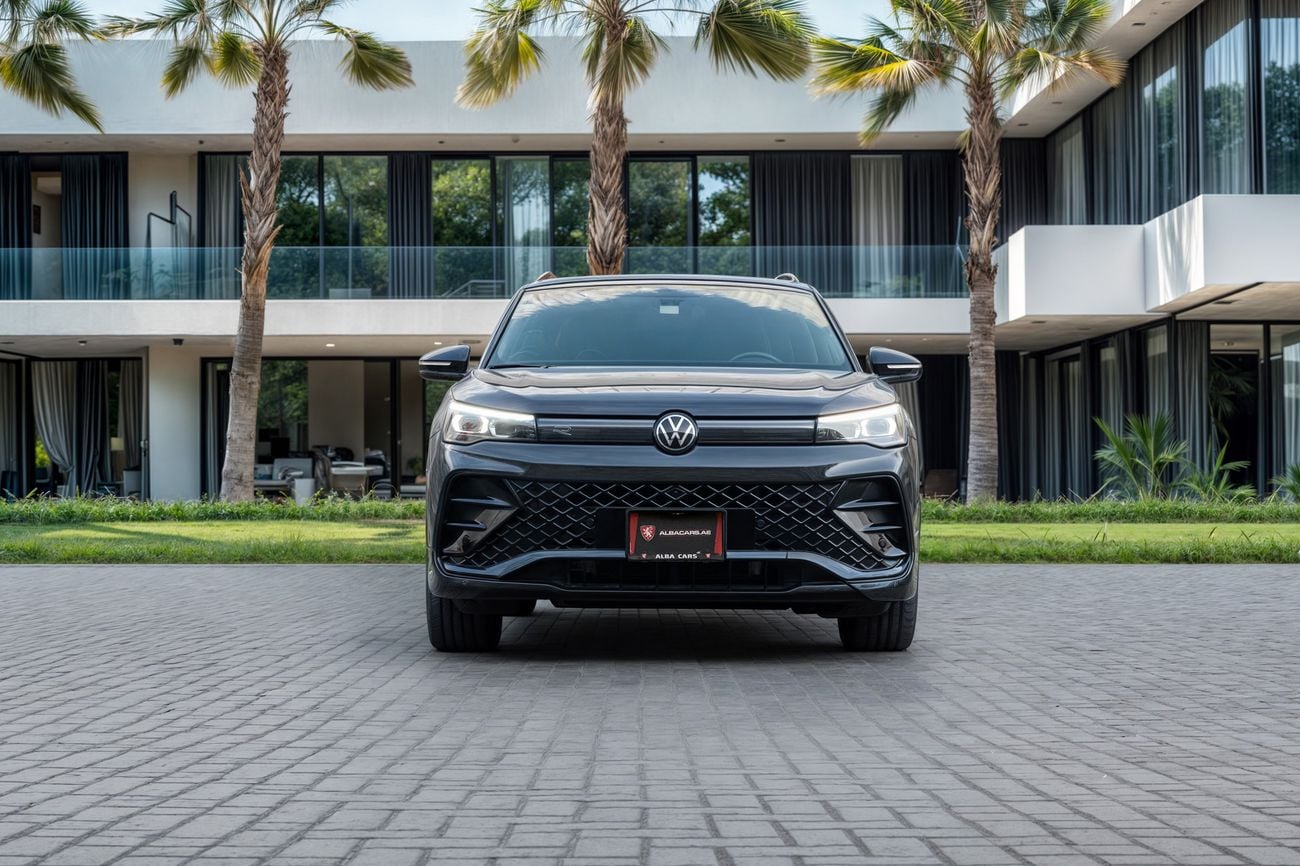 Volkswagen Tiguan Tiguan R-Line Black Edition | 2,938 P.M | 0% Downpayment | IMMACULATE! | Ramadan Offer!