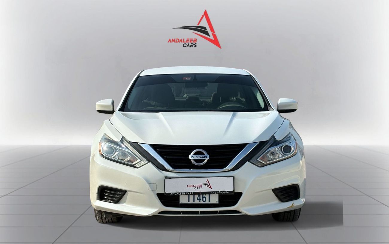 نيسان ألتيما S 2.5L I4 A/T | 2018 | GCC SPECS | WHITE EXTERIOR | AED 480 per month