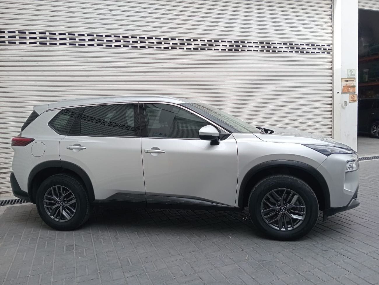 Nissan XTrail S 2.5L (169 HP) FWD (5 Seater)