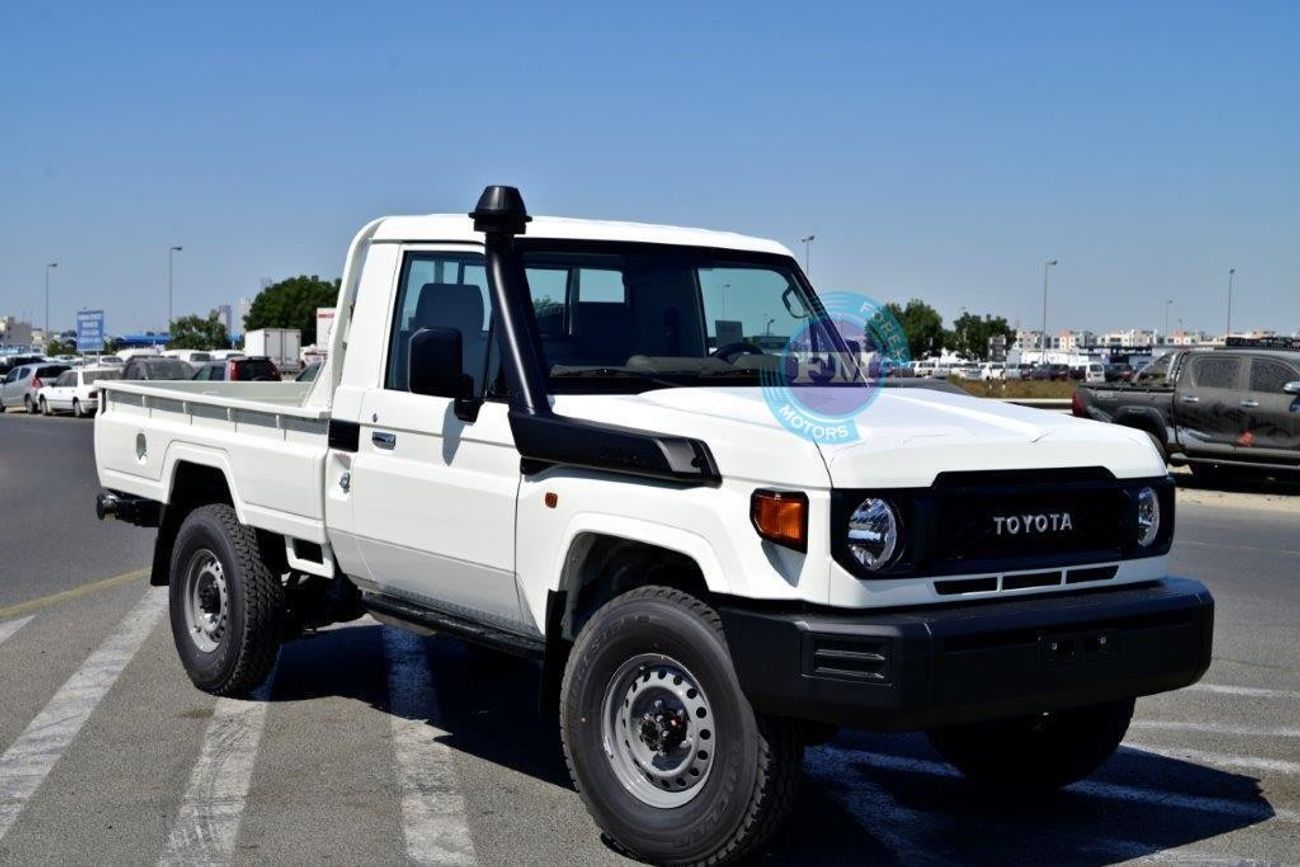 Toyota Land Cruiser Pick Up 79 Single Cab 2.8L Diesel 4WD Manual