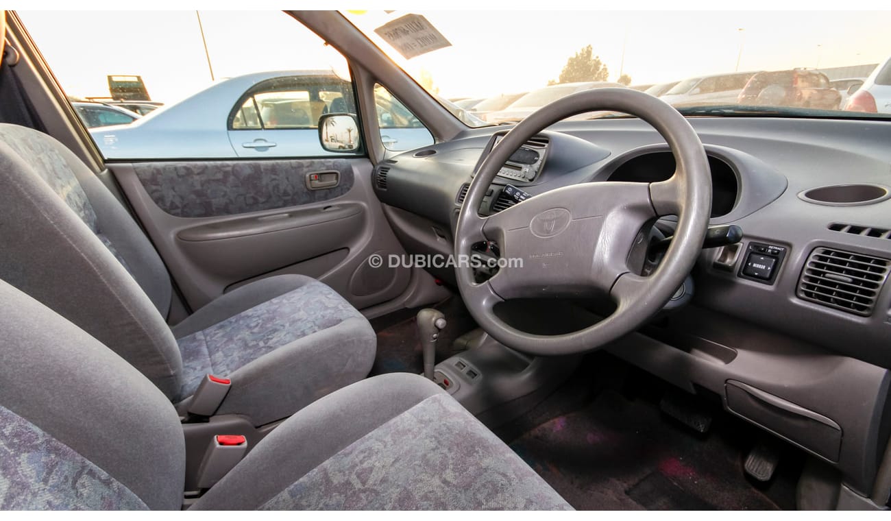 Toyota Corolla Spacio