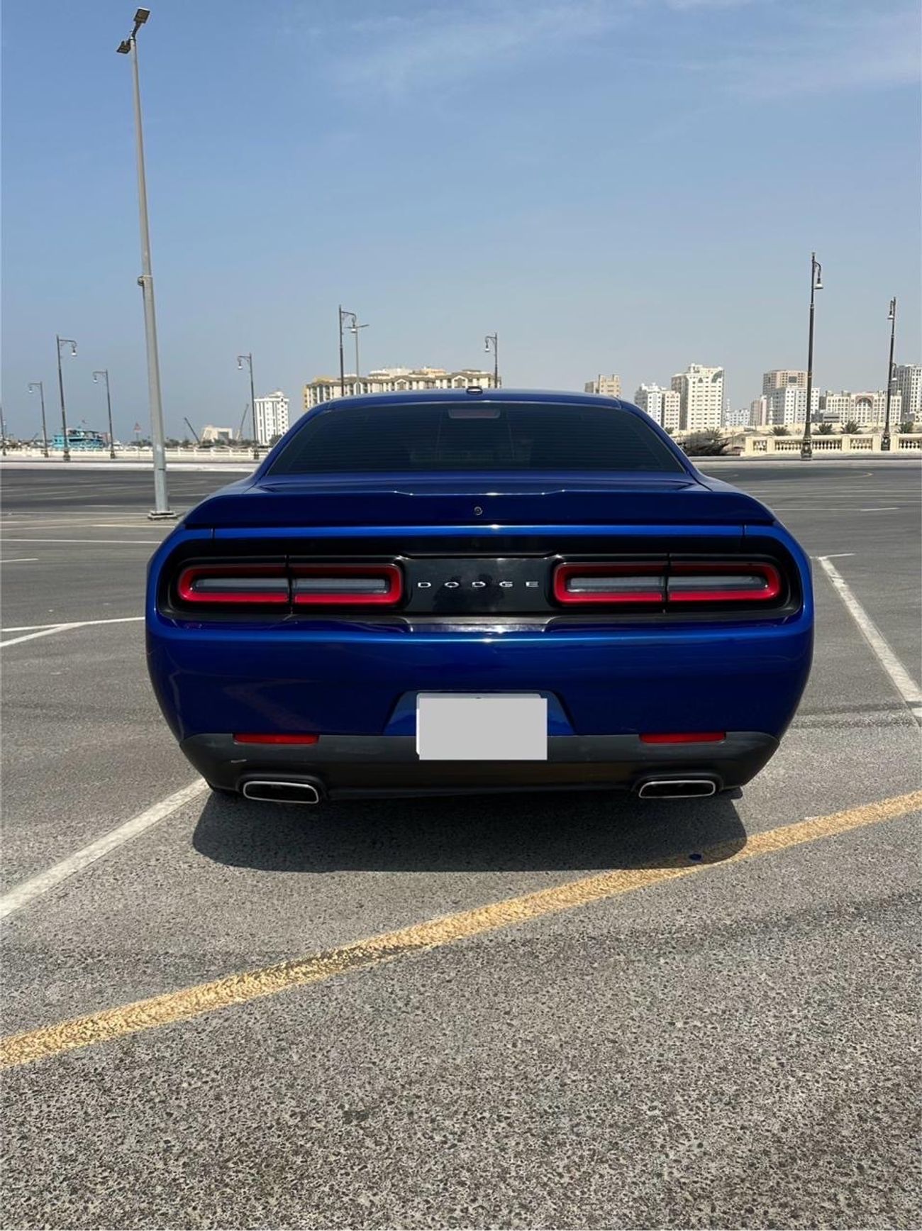 دودج تشالينجر sxt 2022