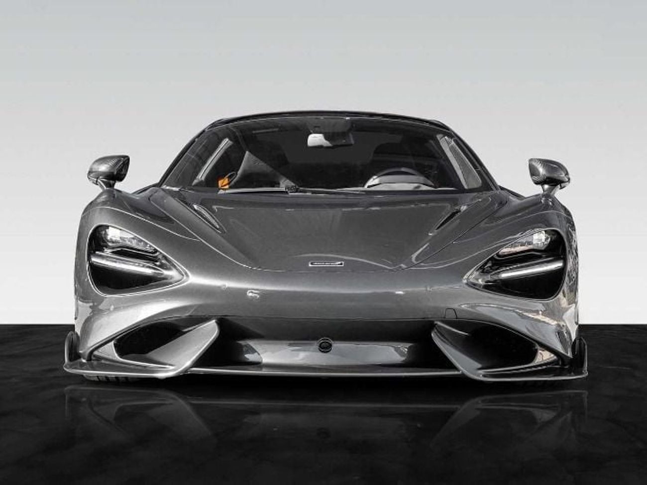 مكلارين 675LT McLaren 675LT Spider