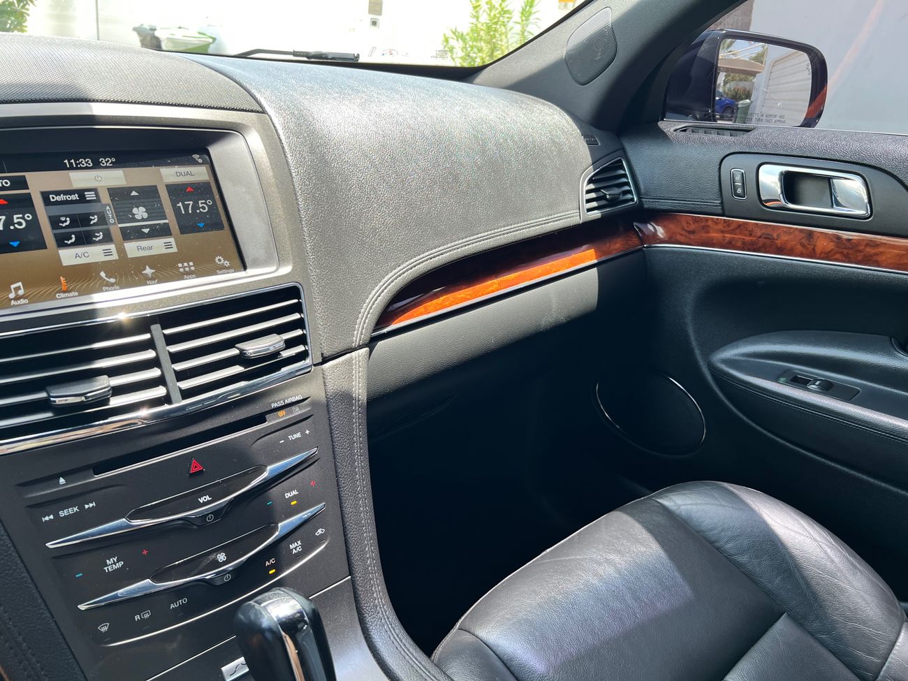 لينكولن MKT Livery