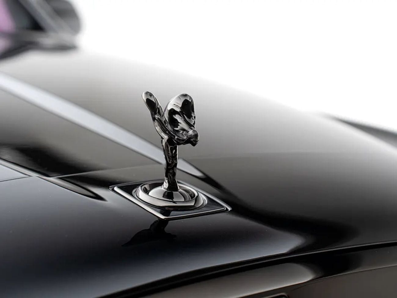 رولز رويس كولينان Black Badge | Brand | Bespoke Interior