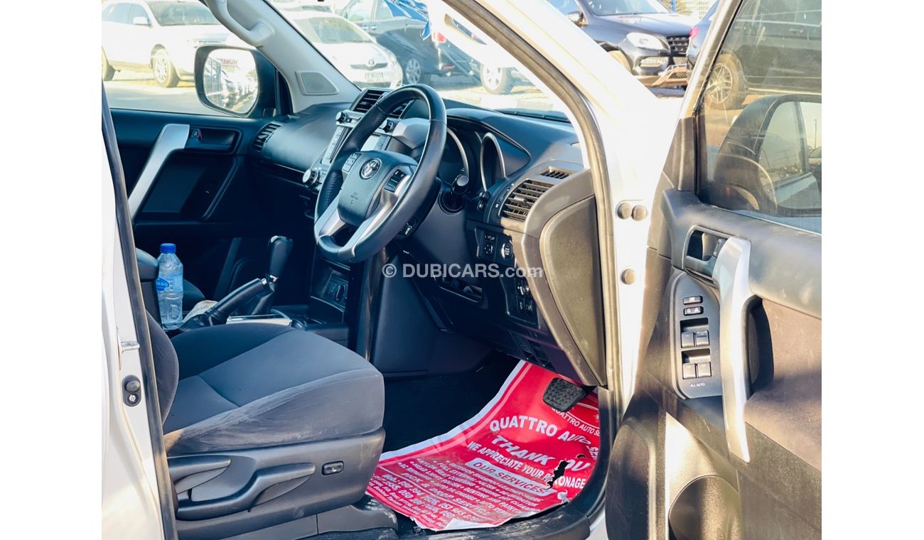 Toyota Prado Toyota prado Diesel engine model 2017 car very clean and good condition