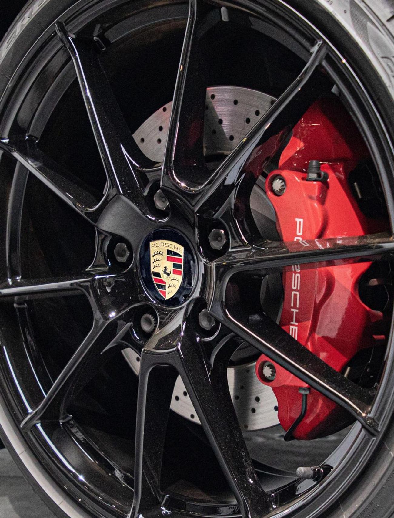 Porsche 718 Cayman GTS 4.0L A/T Black Exterior Package • Warranty + Service Contract Available • GCC