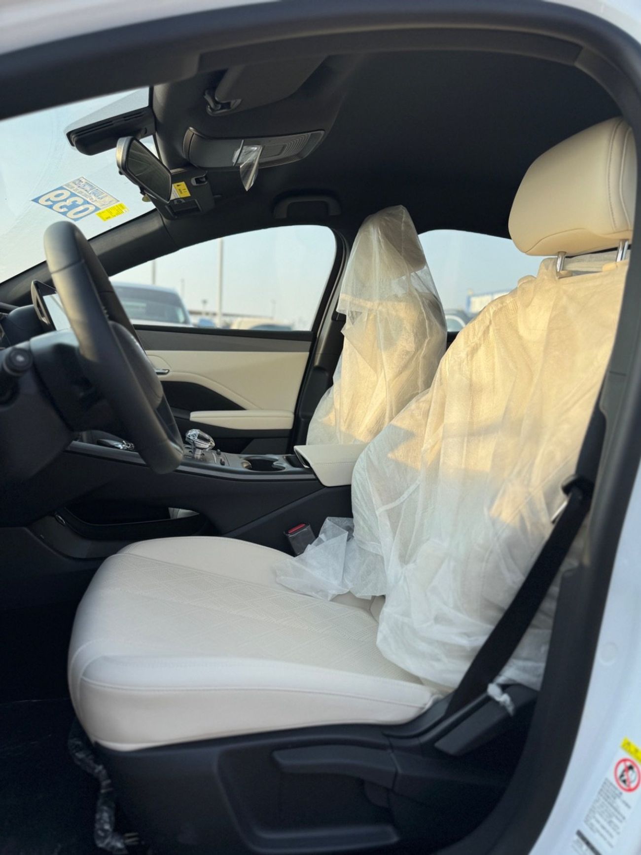 BYD QIN PLUS BYD Qin Plus 1.5 L Hybrid