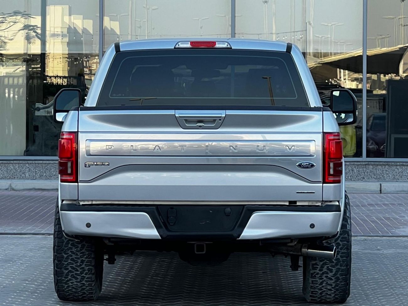 Ford F 150 FORD F-150 PLATINUM 2015 GCC PERFECT CONDITION