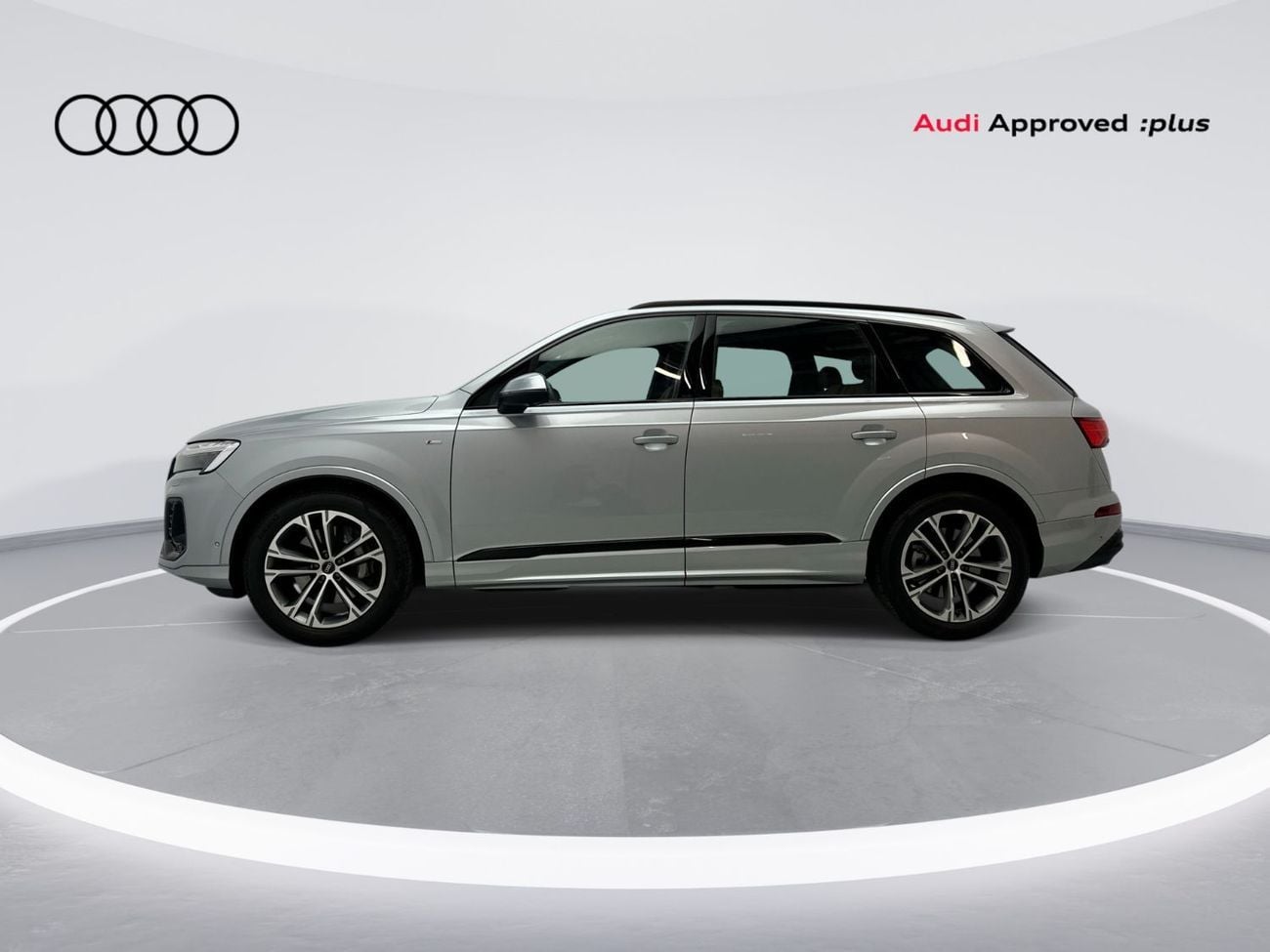 Audi Q7 SUV S line 45 TFSI quattro 252hp (Ref# 03235)