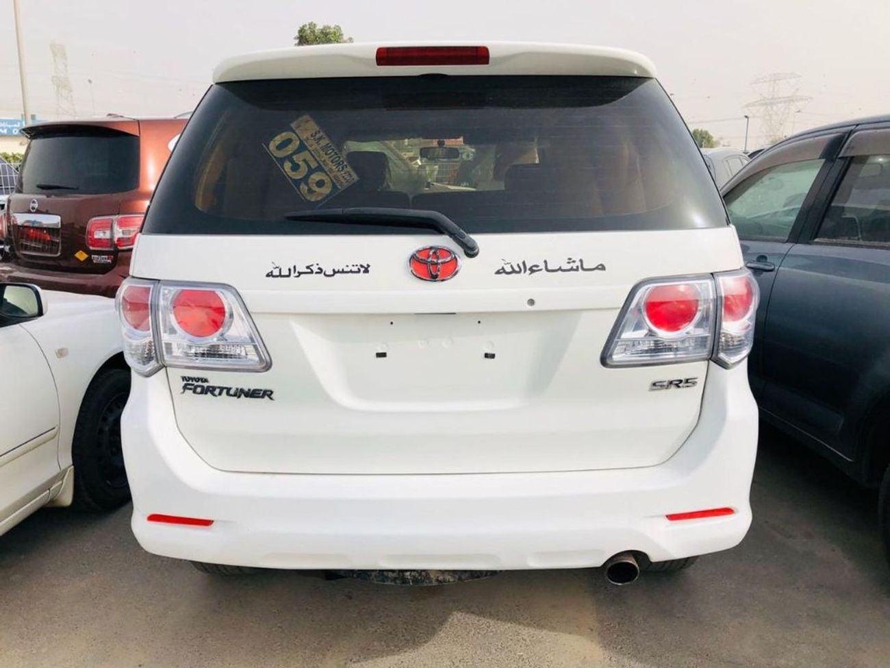 Toyota Fortuner 2.7L PETROL-MP3 PLAYER-ALLOY WHEELS-FOG LIGHTS-GCC RTA PASSED-LOT-633