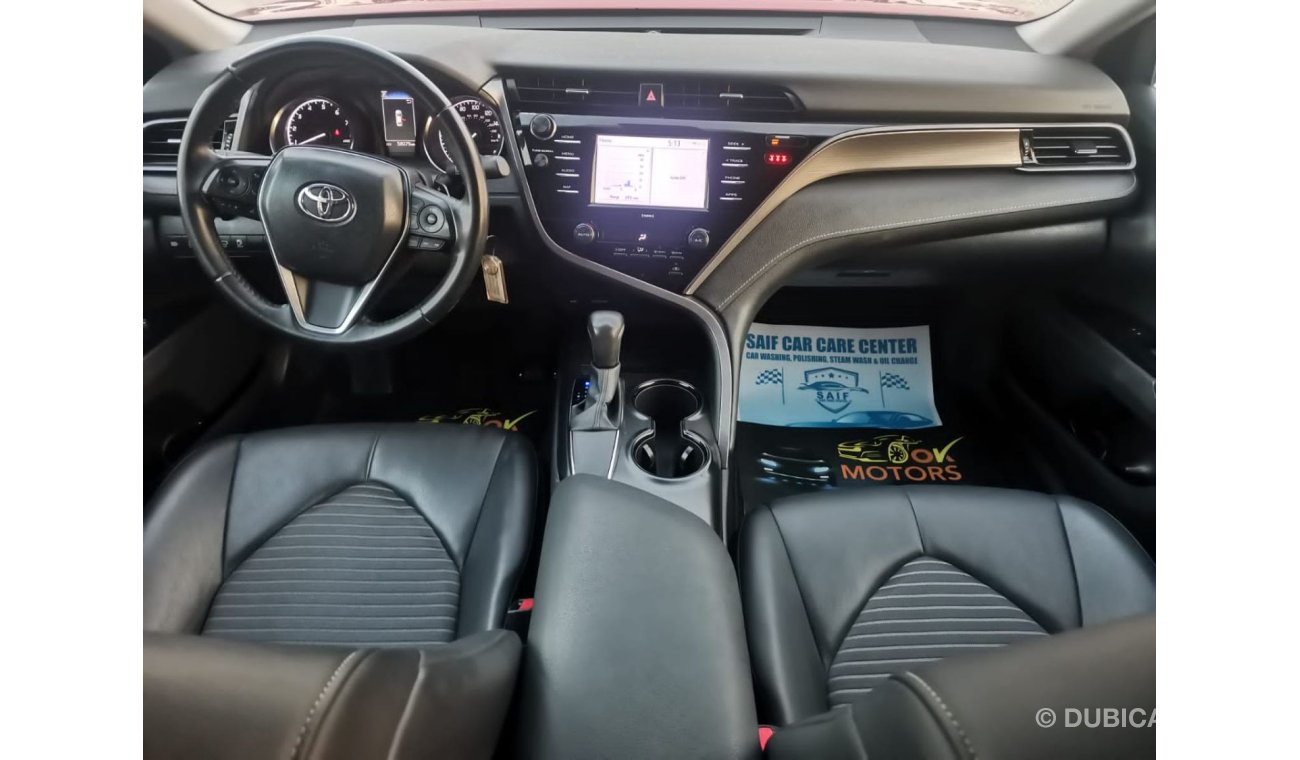 Toyota Camry SE