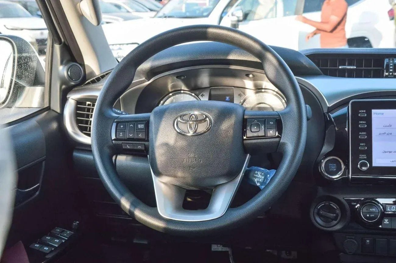 تويوتا هيلوكس HILUX GLX 2.7L  FULL OPTION