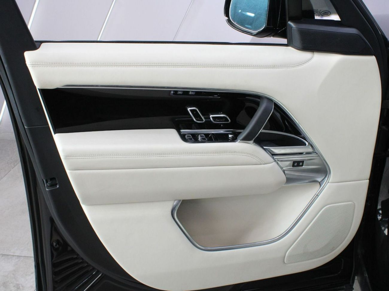 لاند روفر رينج روفر VOGUE SE